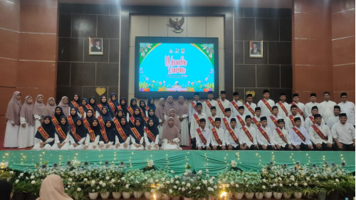 WISUDA AL-QURAN SIT AL FITYAH PEKANBARU 2025