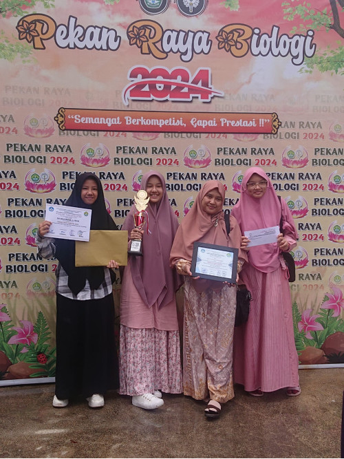 SMPIT Al Fityah Raih Juara 3 Bio Expo School